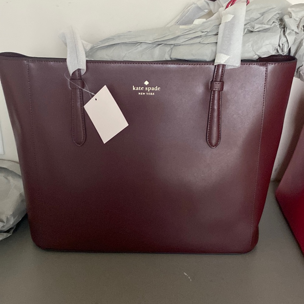 Brand New Kate Spade Shoulder bag ♠️